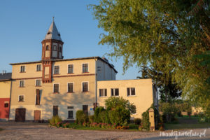 Pałac Kornów w Pawłowicach -  дворец Корнов в Павловицах во Вроцлаве